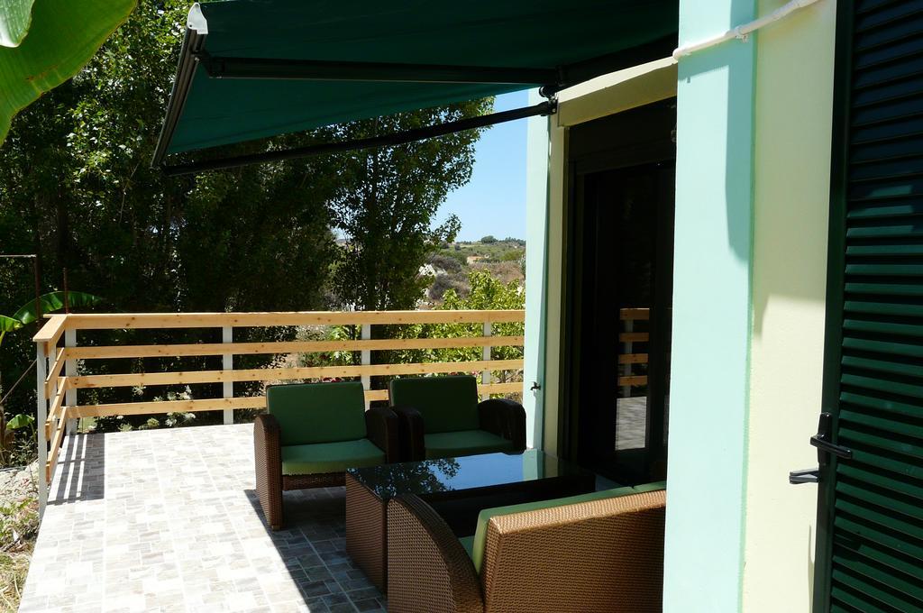 Villa Emmanouela Xi Beach Exterior photo