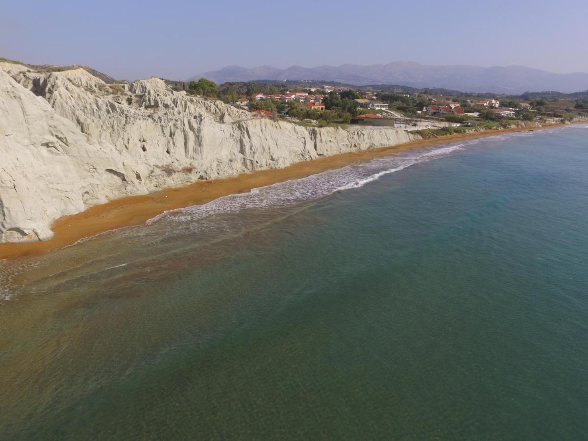 Villa Emmanouela Xi Beach Exterior photo
